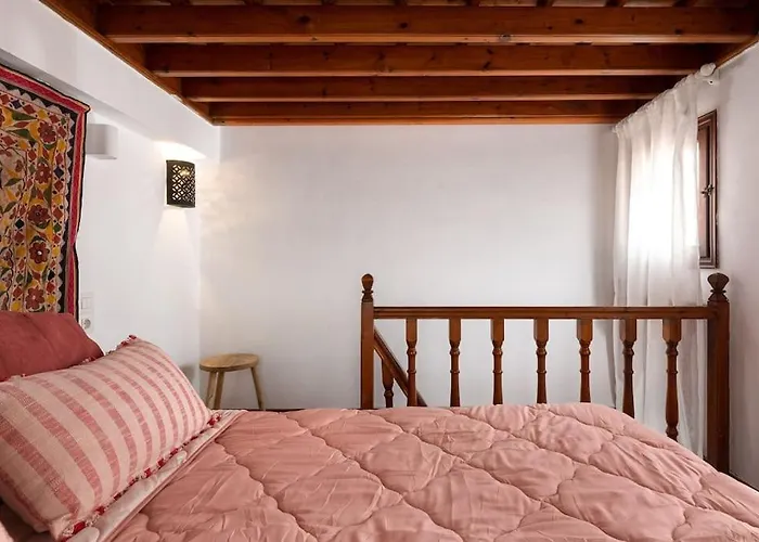 Acropolis House בית נופש *